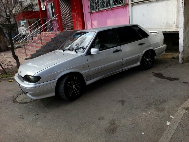 ВАЗ 2114 белая r16