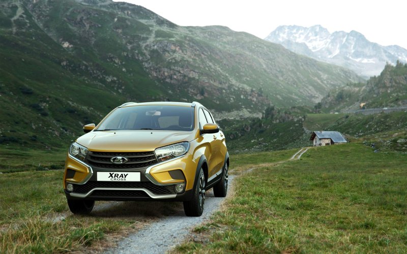 Lada XRAY Cross 2022
