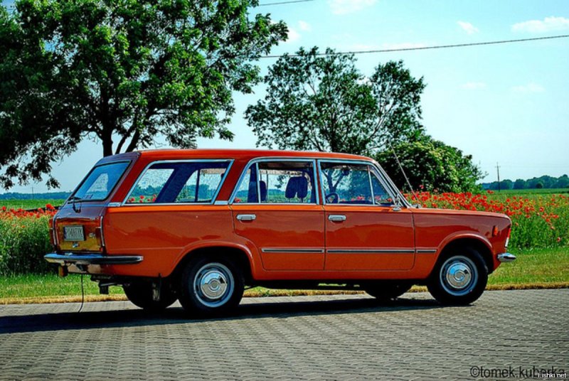 Polski Fiat 125p универсал