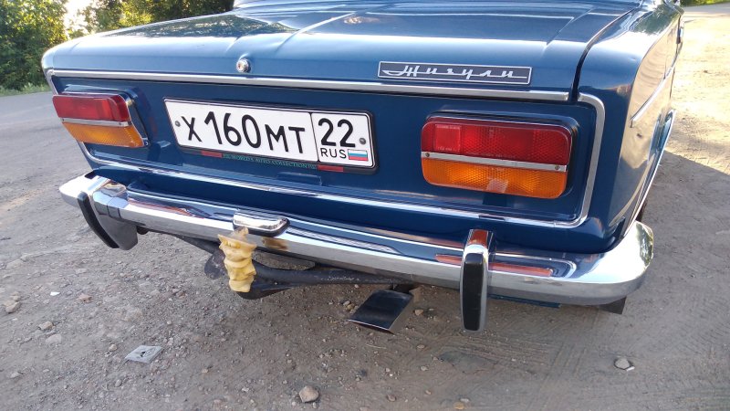 ВАЗ 2103 С двойным выхлопом