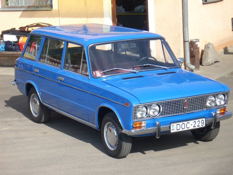 Лада 2103 универсал