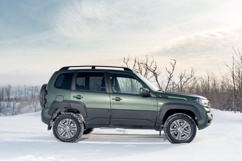 "Нива" – Lada Niva Travel.
