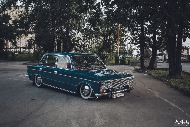 ВАЗ 2103 stance