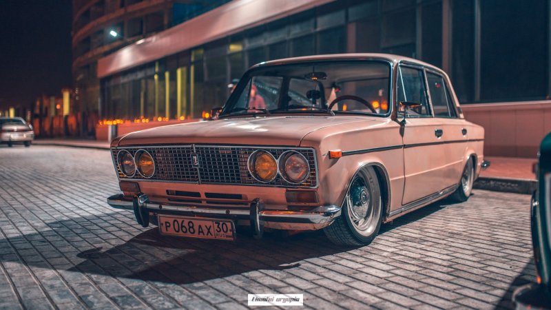 ВАЗ 2103 stance