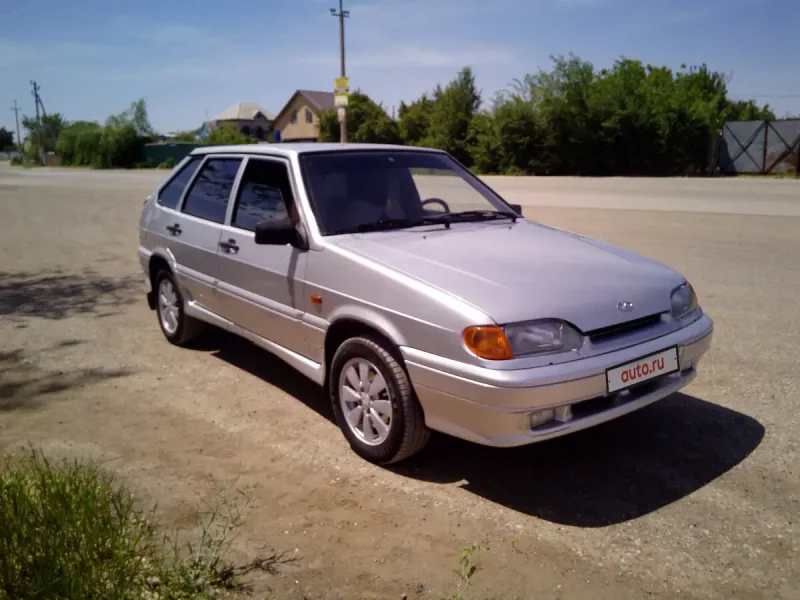 ВАЗ 2114 2001