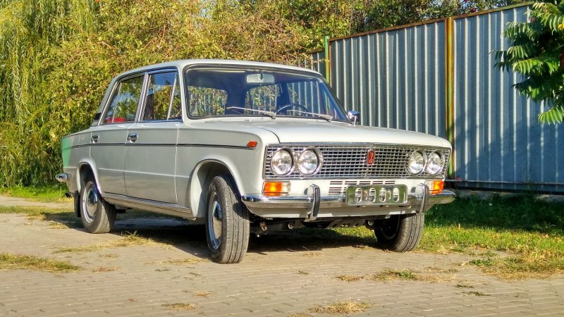 ВАЗ 2103 зеленая 1974