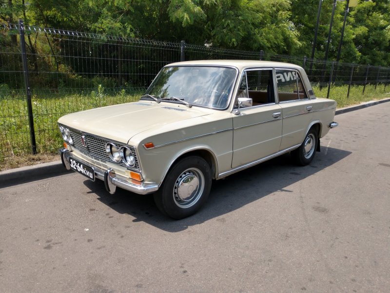 ВАЗ 2103 универсал 1