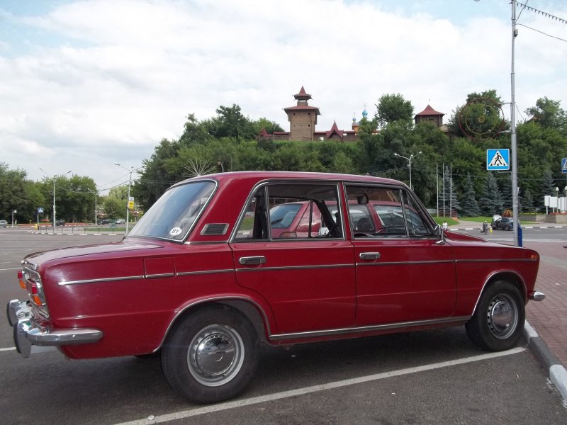 ВАЗ 2103 серый 1972