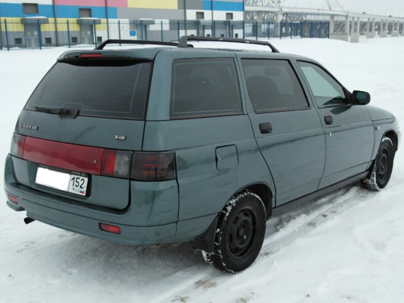 ВАЗ 2111 2002 серебристая