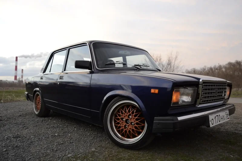 ВАЗ 2107 r16