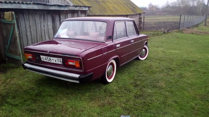 ВАЗ 2106 вишневый диски r15