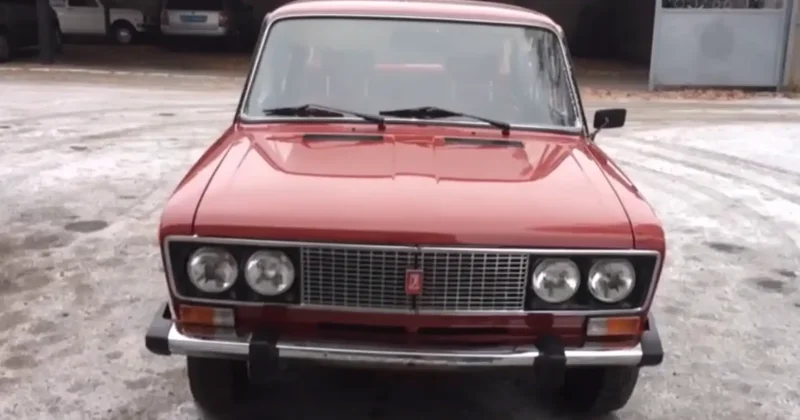 ВАЗ 2106 красный 1990