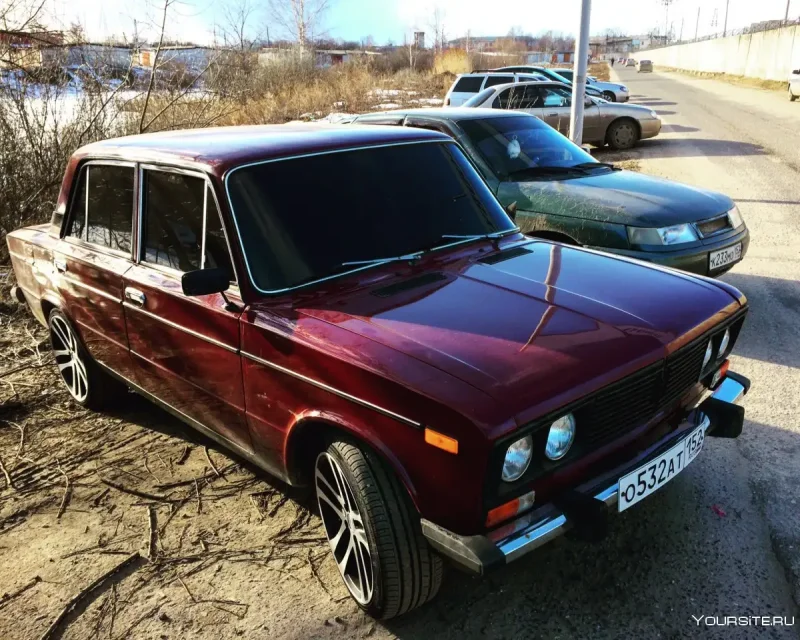 ВАЗ 2106 Вишневая