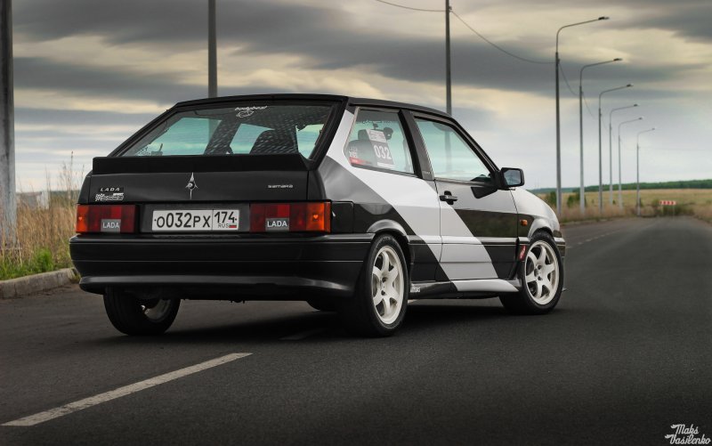 Lada (ВАЗ) 2113