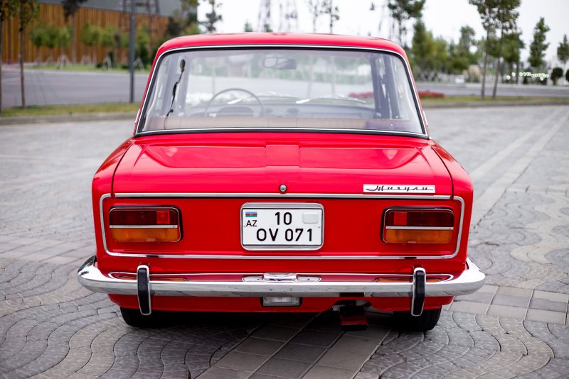 ВАЗ-2103 седан