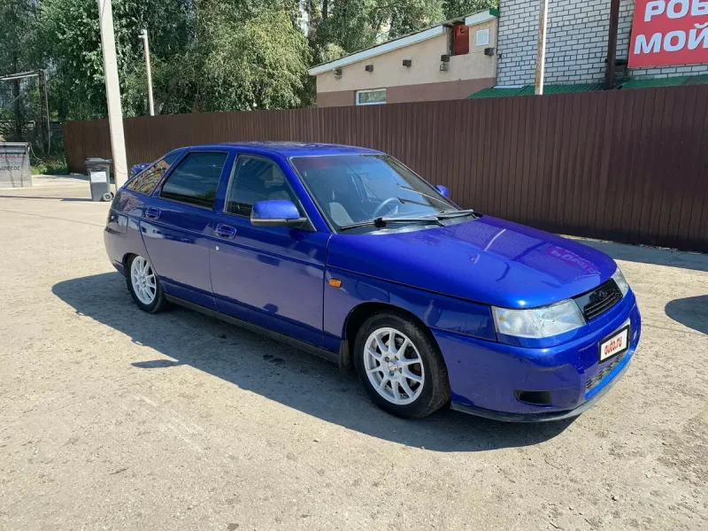 ВАЗ 2112 синяя 2007 года