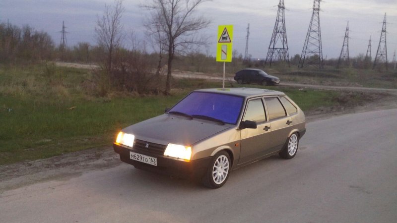 ВАЗ 21093-22