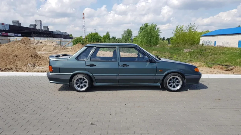 ВАЗ 2115 черный цвет Беан