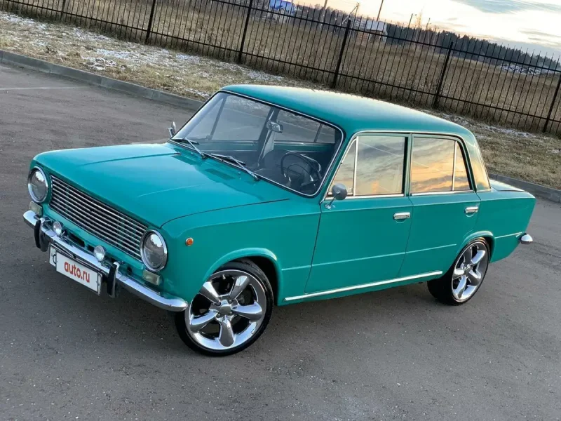 Авито автомобили Лада 2101