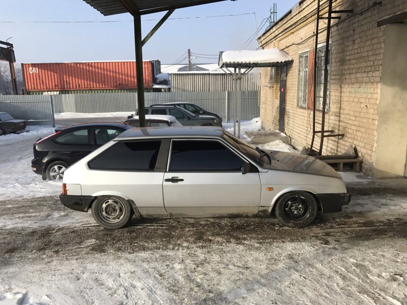 ВАЗ 2108 красная