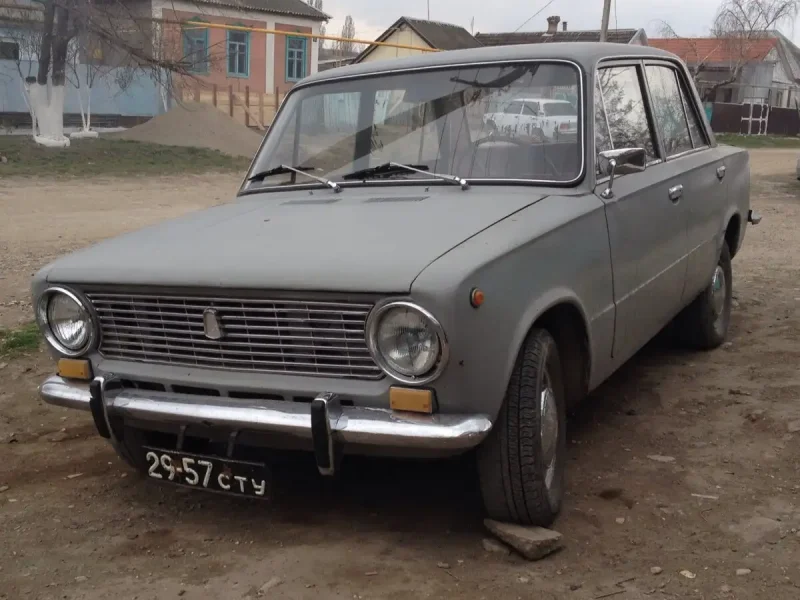ВАЗ 2101 серая