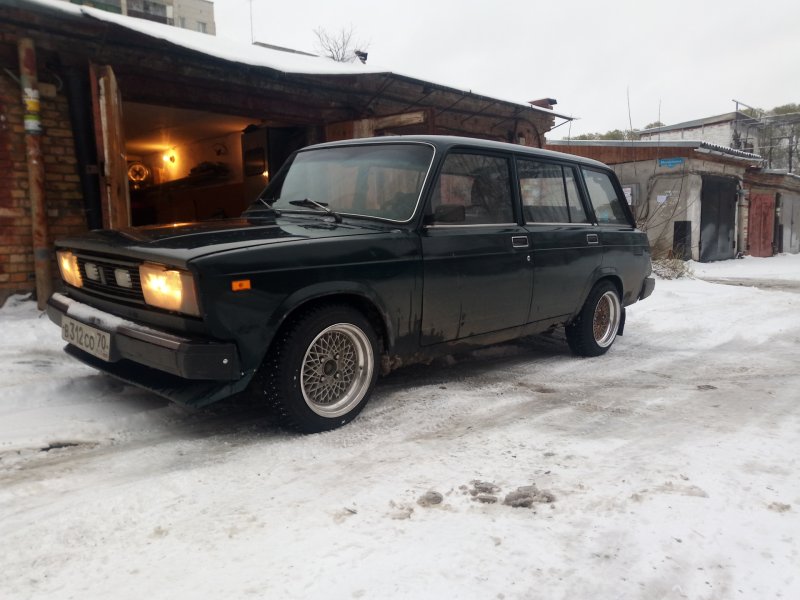 ВАЗ 2104 r15