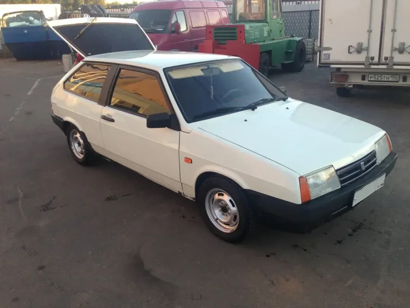Лада 2108 белая