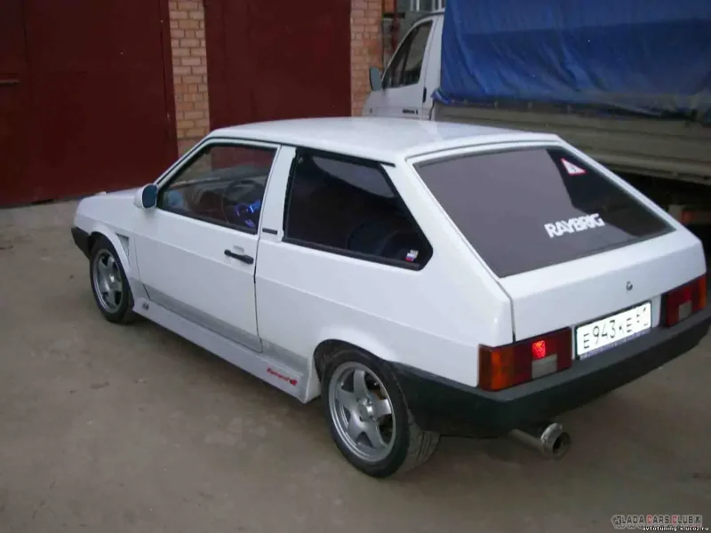 Lada 2108 белая
