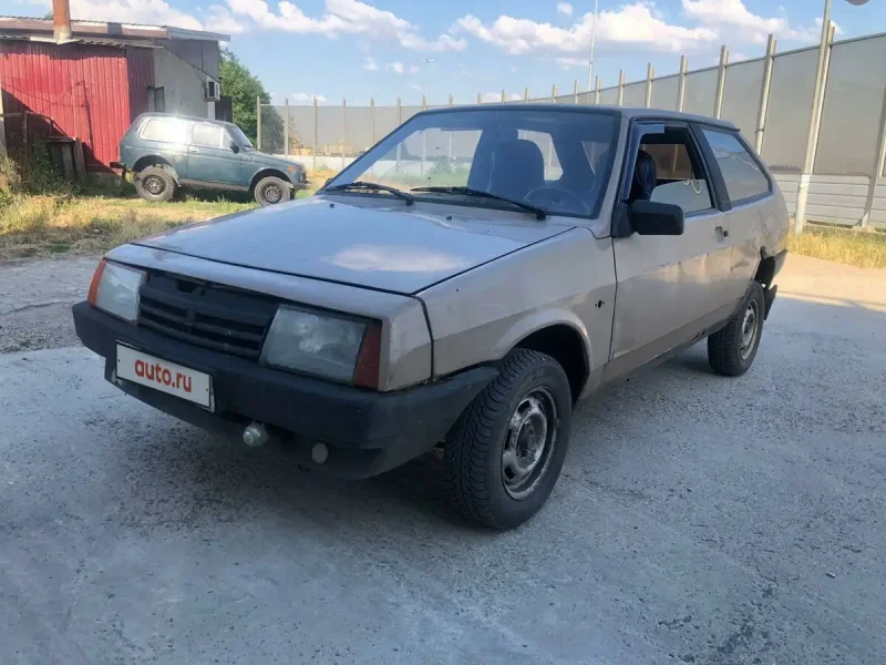 Передний ВАЗ 2108