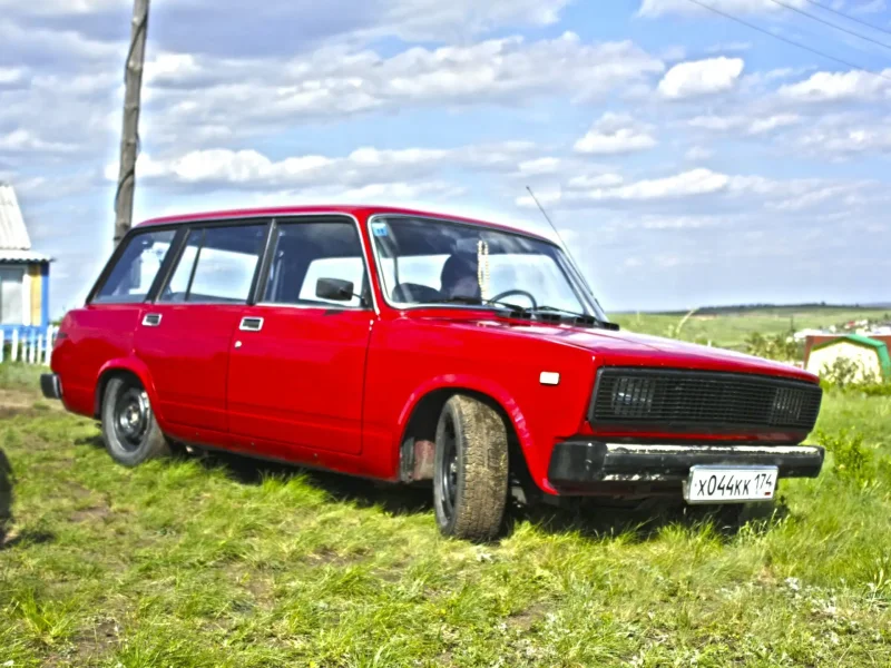 ВАЗ 2104 БК Вишневая