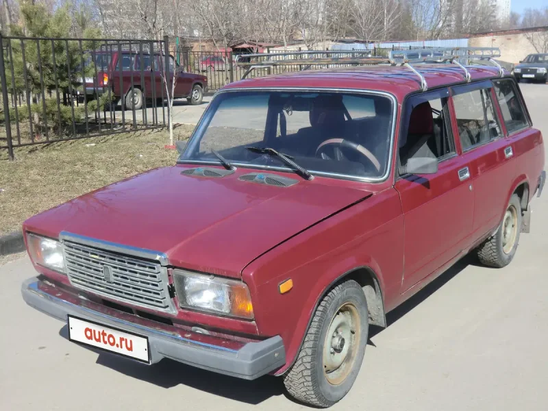 ВАЗ 2104 Вишневая