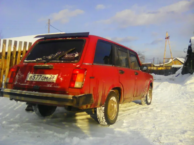 ВАЗ 2104 Вишневая 2007г