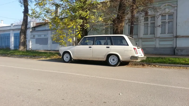 ВАЗ 2104 на р14 штампах