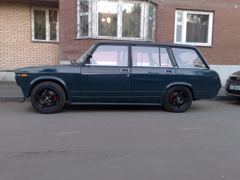ВАЗ 2104 r16