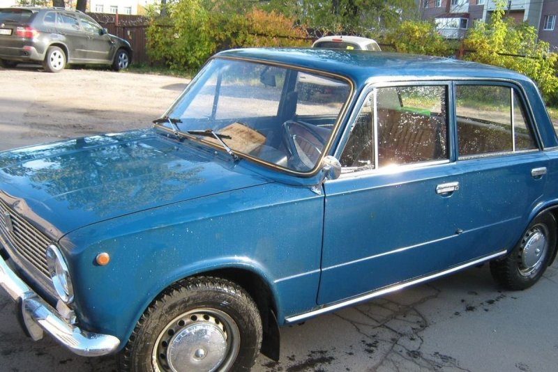 ВАЗ 2101 голубая