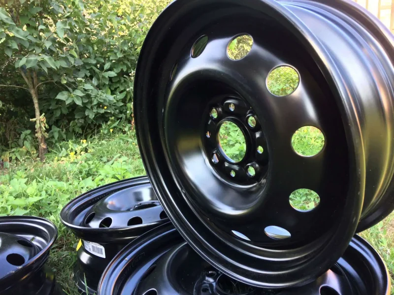 Колесный диск Magnetto Wheels 14003 5.5x14/4x98 d58.5 et35 Silver