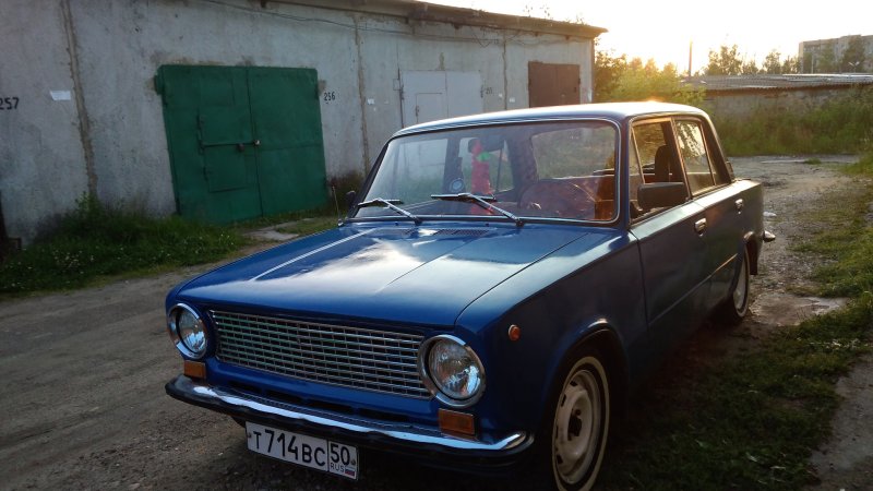 Лада 2101 голубая
