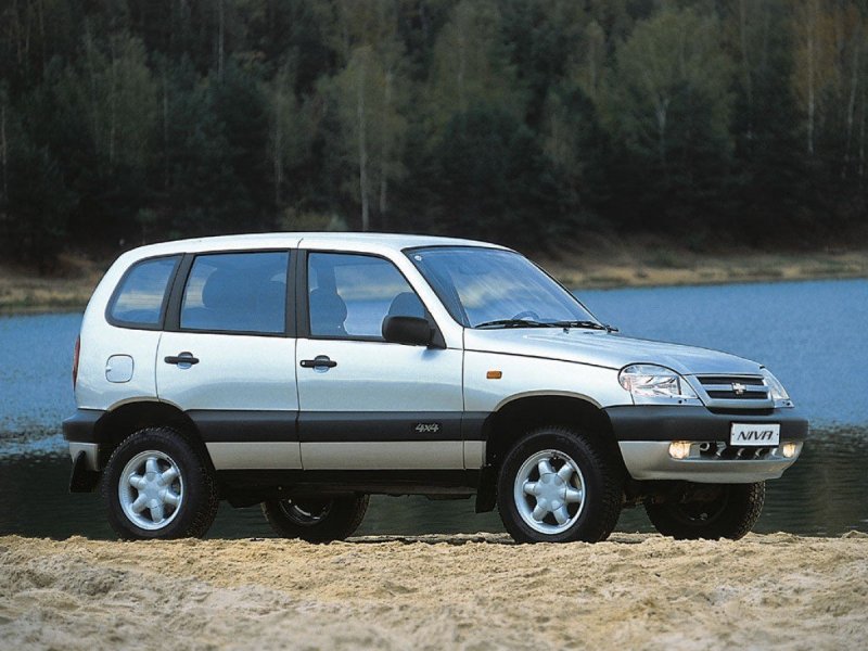 Chevrolet Niva 1998