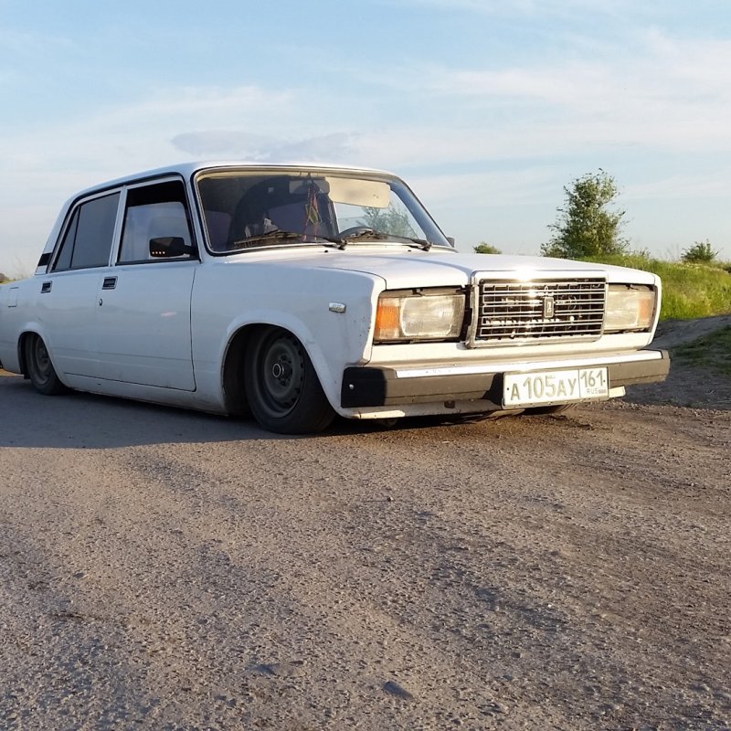 ВАЗ 2107 белая БПАН