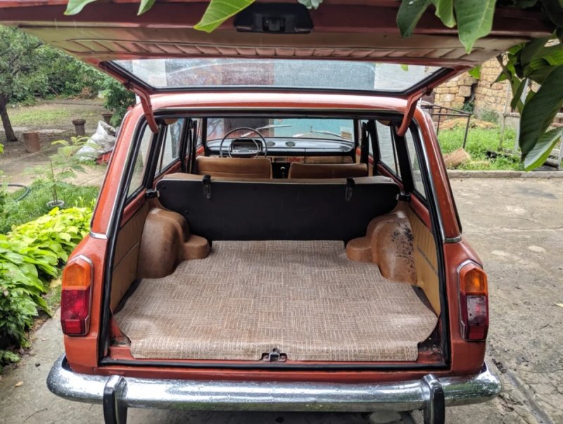 ВАЗ 2102 салон