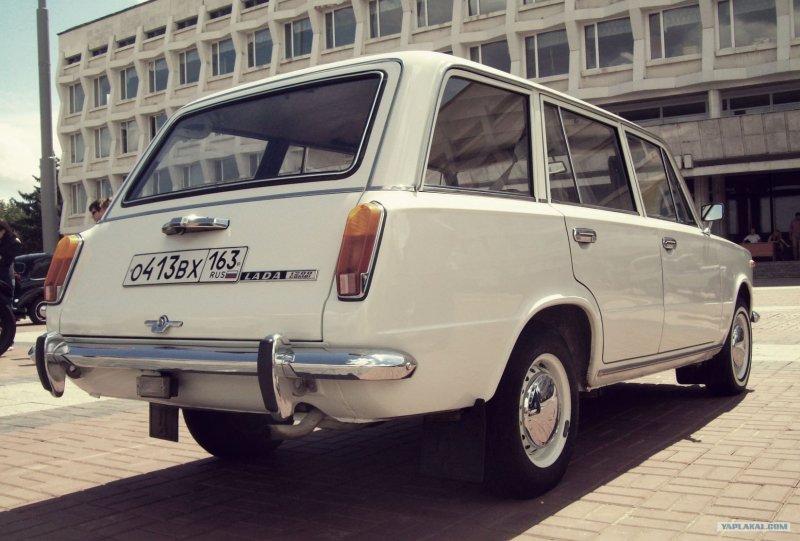 Двойка ВАЗ 2102