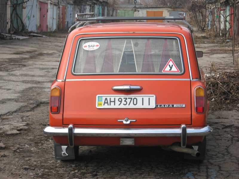 ВАЗ 2102 сзади