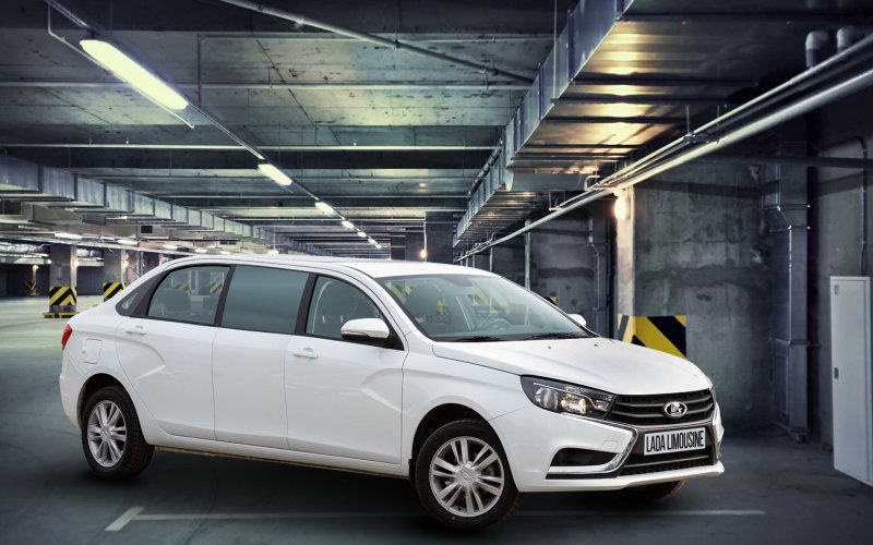 Удлинённая Лада Веста сигнатур