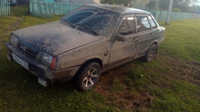 ВАЗ 21099 на арбузах