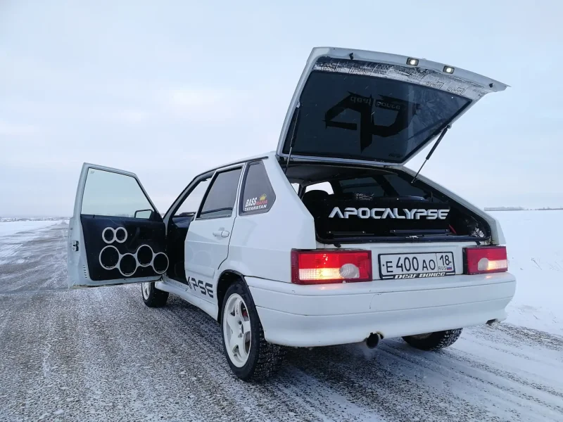 ВАЗ 2114 автозвук сабвуфер