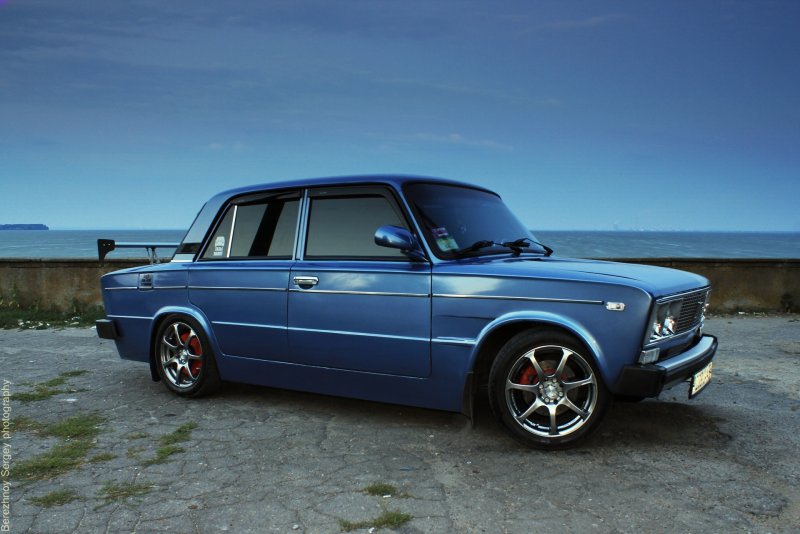 Тюнинговая ВАЗ 2106