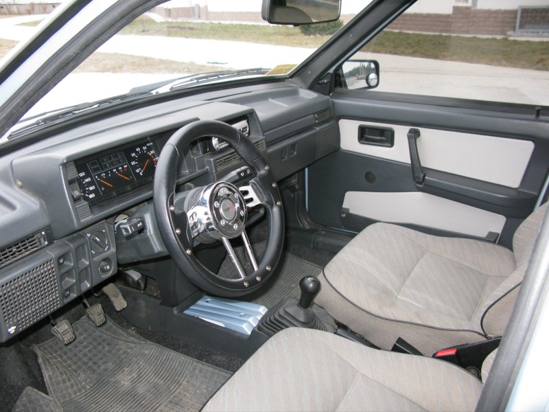 Lada (ВАЗ) 21099 салон