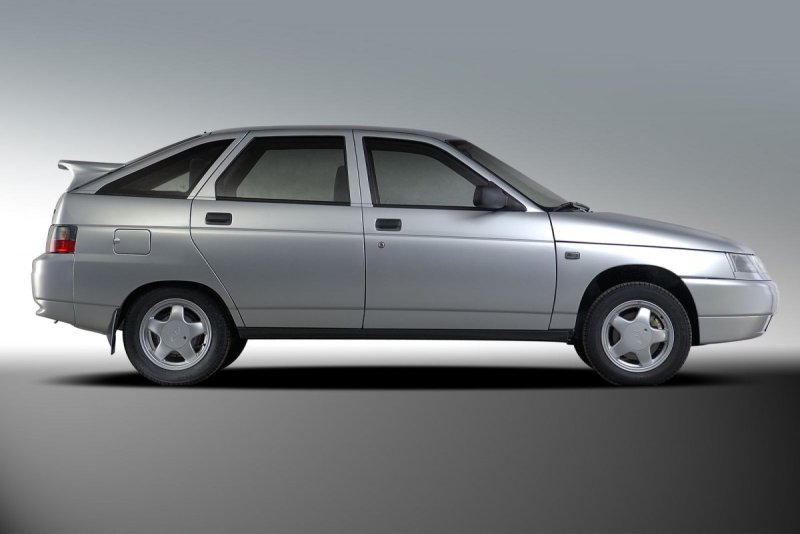 ВАЗ 2112 хэтчбек