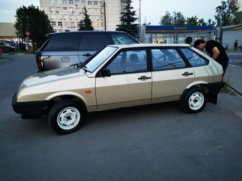 ВАЗ 21099 цвет Снежная Королева