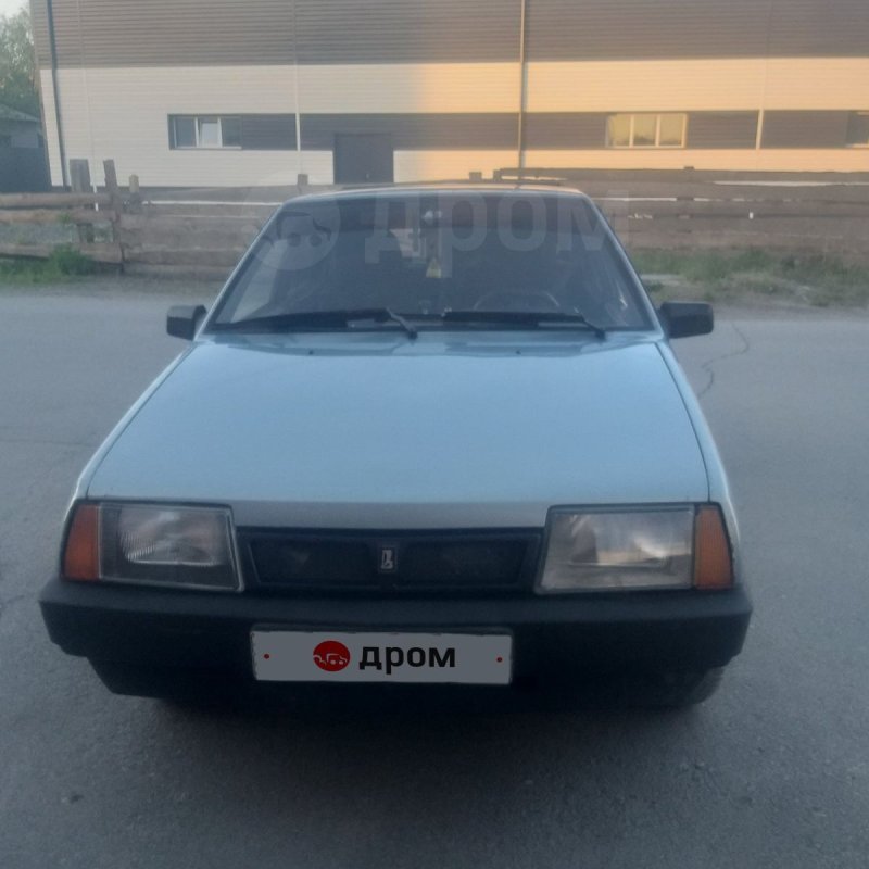 ВАЗ 2109 чёрный 9